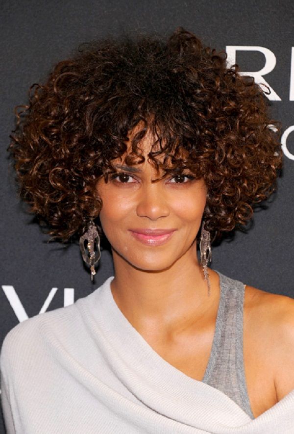 Short Curly Hairstyle for black women Top 10 Cutest Short Haircuts for Black Women - 1