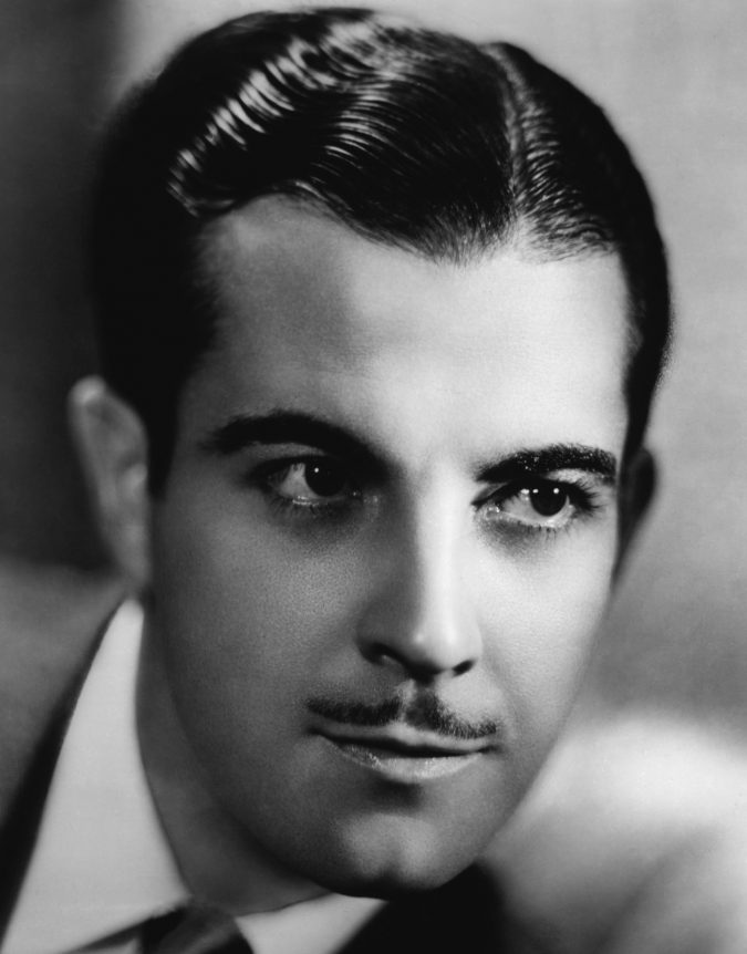 ramon novarro Classic wavy hairstyle Top 10 Classic 20's Hairstyles for Men That are Coming Back - 5