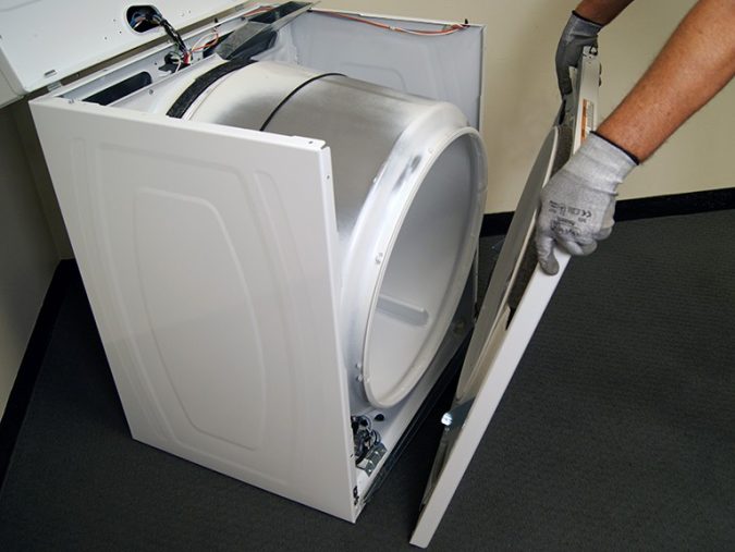 washing-machine-repair-technician-675x507 Top 10 Washing Machine Parts That Need Repair in Canada