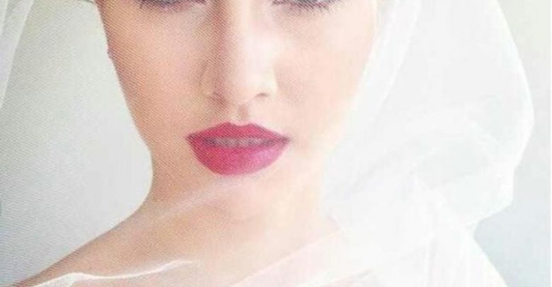 wedding makeup red lip Top 10 Wedding Makeup Ideas for Brides - makeup 58