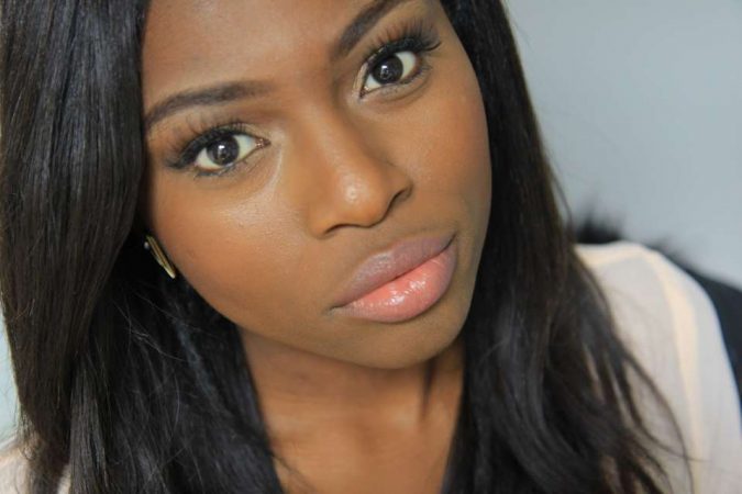 7 Tricks to Keep Your Lipstick Last Longer 2 woman smooth lips 7 Tricks to Keep Your Lipstick Last Longer - 2