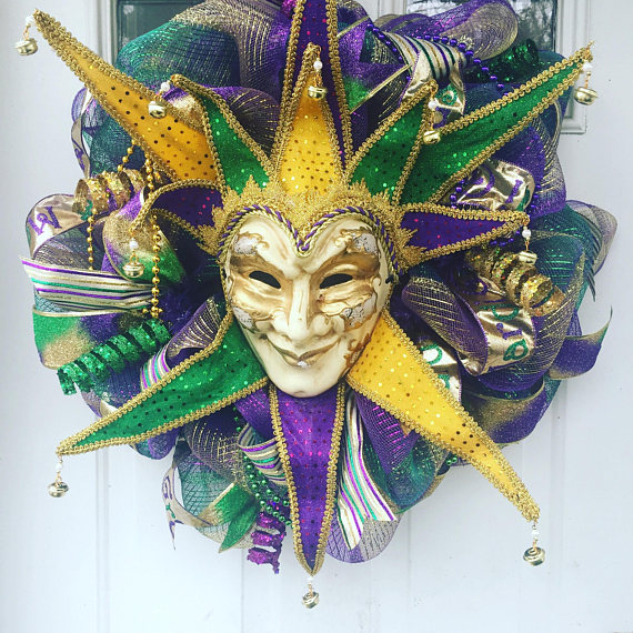 word-image-5 Fat Tuesday is Coming! 11 Classy Mardis Gras Wreaths for Your Front Door