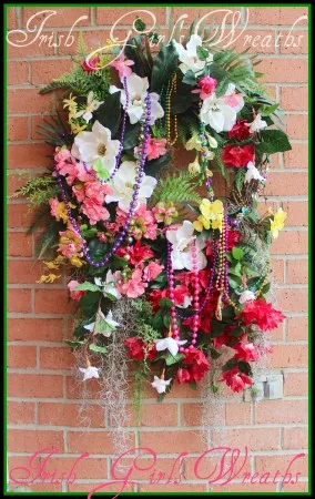 word-image-6 Fat Tuesday is Coming! 11 Classy Mardis Gras Wreaths for Your Front Door