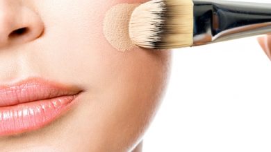 applying makeup foundation with brush 5 Simple Tips to Avoid Cakey Makeup - 55