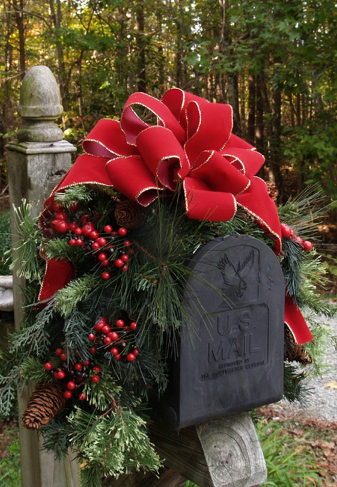 christmas decorating mailbox ideas 1 Top 10 Ideas To Make Your Home Look Magical and Enjoyable For Holidays - 9
