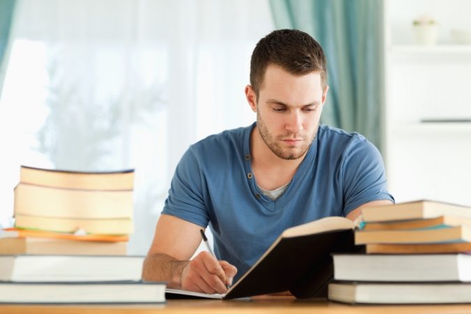 essay-writing-5-675x450 5 Tips to Write an Essay Introduction: Timely Assignment Help