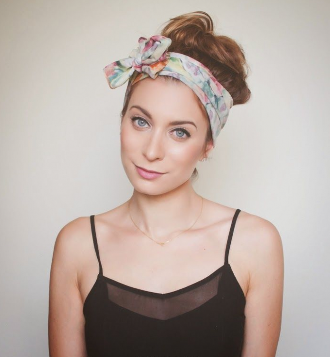 funky bow 7 Trendy Ways To Wear Headscarves That are Creative - 4