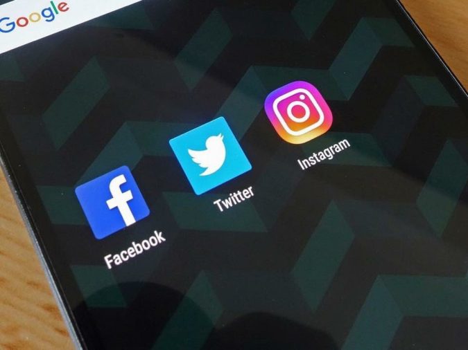 10 Ways to Gain More Clients for Pilates Instructors 6 mobile social media apps 10 Ways to Gain More Clients for Pilates Instructors - 6