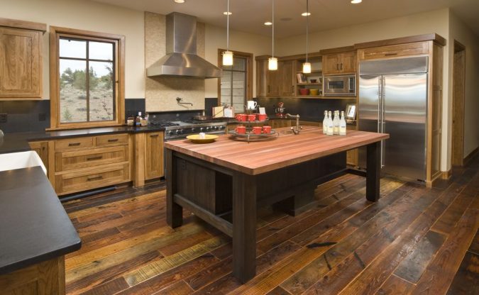 reclaimed-hardwood-675x416 Top 10 Innovative Flooring For Your New House