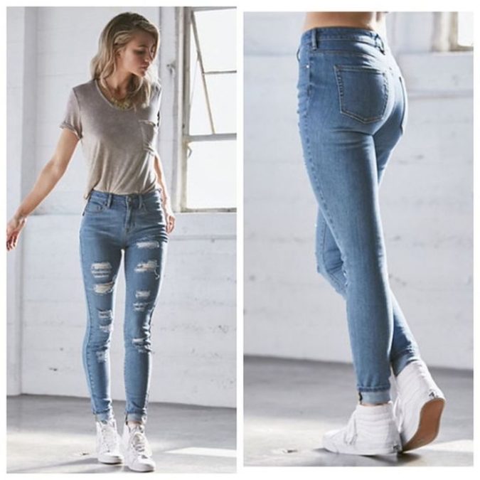 stretchy-high-waist-jeans-outfit-2-1-675x675 8 Tips to Choose the Best Jeans for Your Body Shape