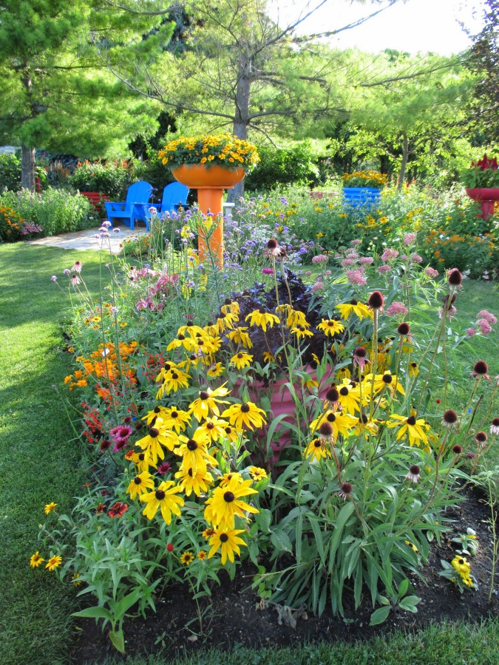 How To Revamp Your Garden In A Whole New Way 3 One color Wonder How To Revamp Your Garden In A Whole New Way - 3