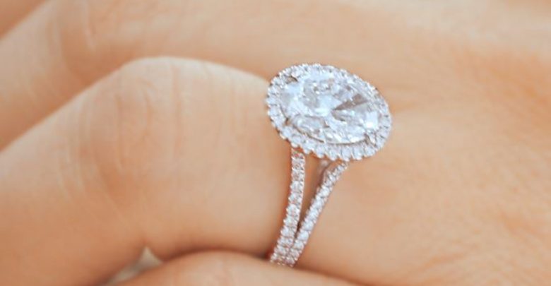 Oval Cut Diamonds engagement rings Top 5 Diamond Cuts for Your Engagement Ring - 1