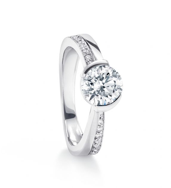 round brilliant cut engagement rings Top 5 Diamond Cuts for Your Engagement Ring - 2