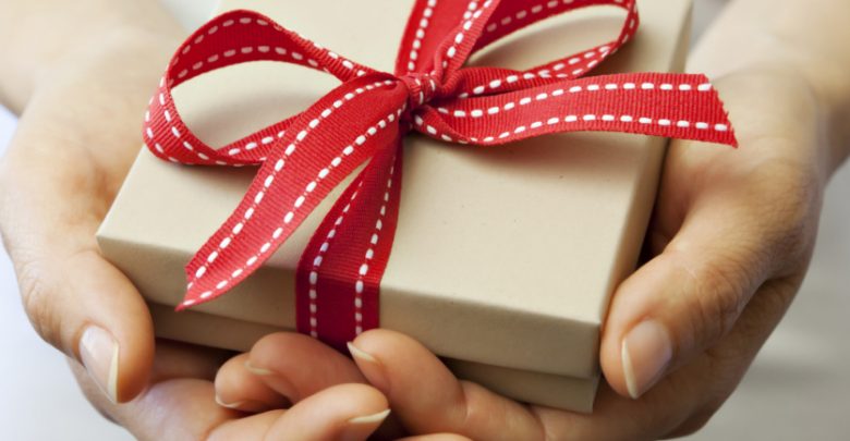 Membership Gift 2 10 Branded Gifts & How They Build the Company's Reputation - Gift ideas 116