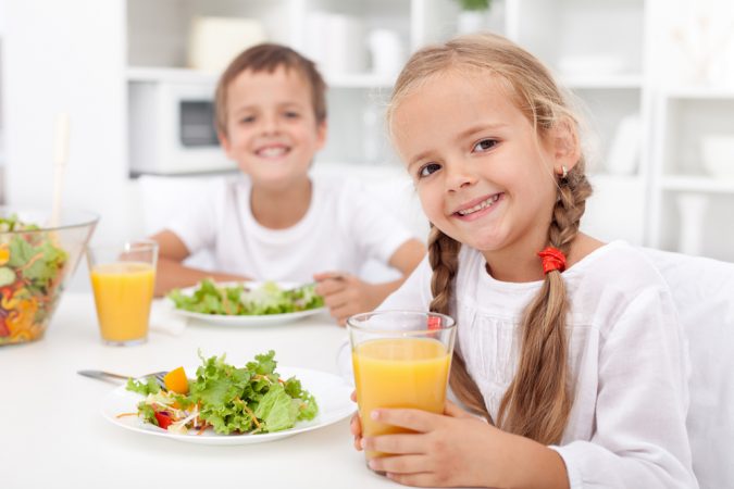 kids eating healthy food 10 Things to Consider Before Buying Food for Your Family - 1