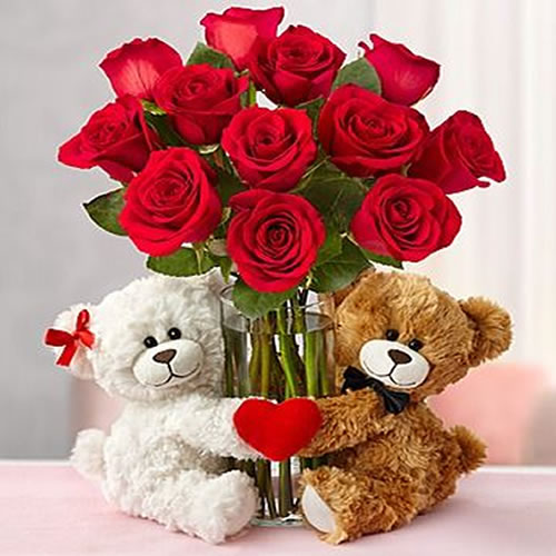 roses and teddy bear gift Best Gift Combos with Beautiful Flowers for Various Celebrations - 5