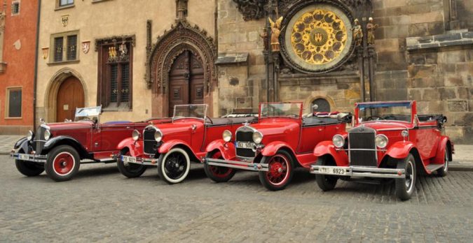 vintage car tours2 Special Occasions to Rent a Luxury Car - 6
