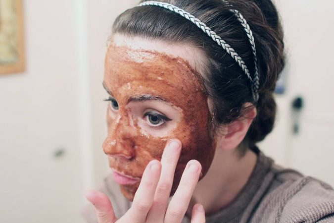 Cinnamon-and-honey-face-mask-675x450 Top 10 Fastest Getting-Rid of Blackheads Ways