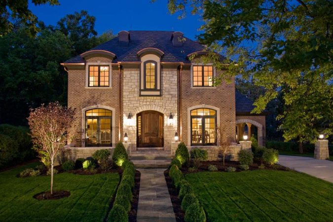 home exterior real estate photography 4 How to Take Great Photos of Your Home - 11