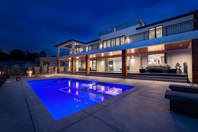 How to Take Great Photos of Your Home 6 hoom pool real estate photography How to Take Great Photos of Your Home - 6