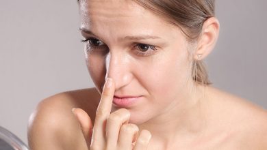 woman Remove Blackheads Top 10 Fastest Getting-Rid of Blackheads Ways - 39