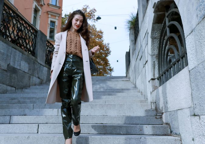 80+ Elegant Fall & Winter Outfit Ideas 25 Business chic outfit 80+ Elegant Fall & Winter Outfit Ideas - 25