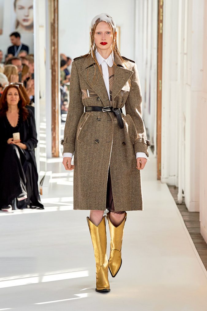 cowboy outfit boots Maison Margiela Couture FW17 80+ Elegant Fall & Winter Outfit Ideas - 53