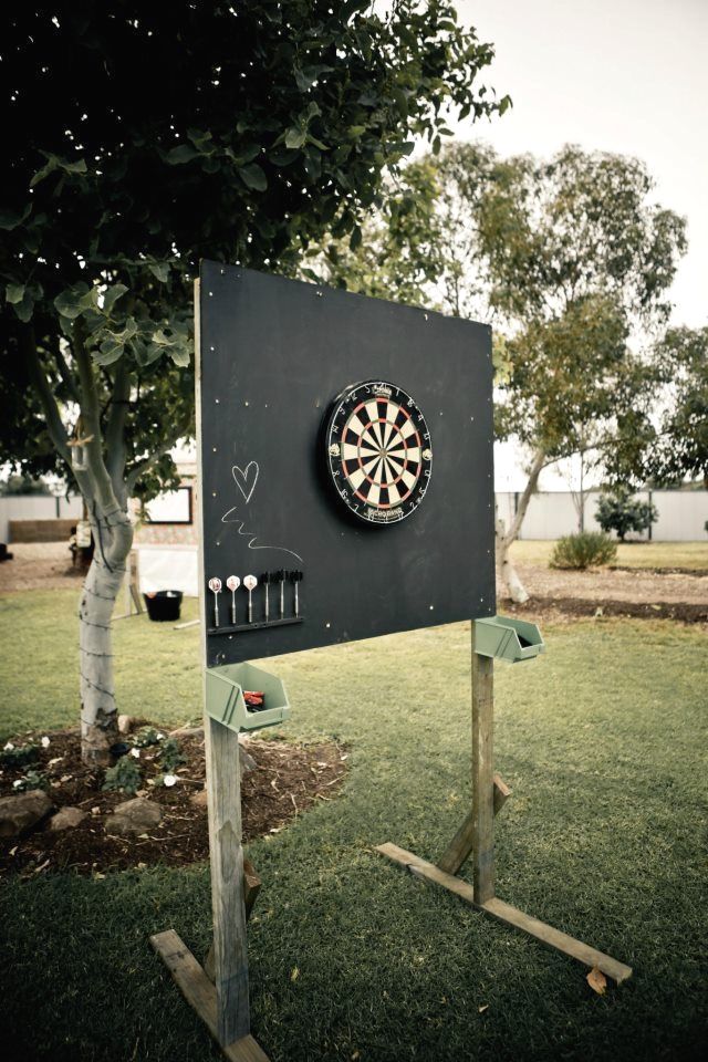 dartboard outdoors How to Choose the Best Outdoor Dartboard - 1