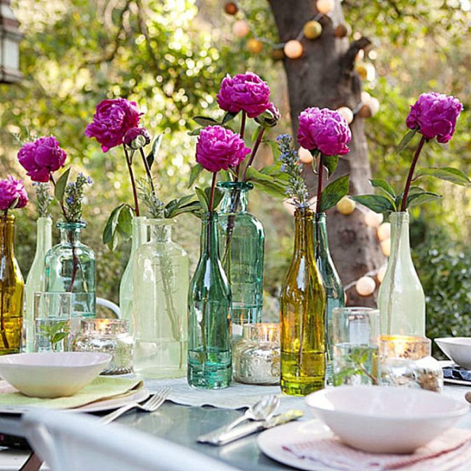 patio-garden-party-table-roses-675x675 Best 10 Trending Backyard Party Ideas for All the Party Freaks Out There