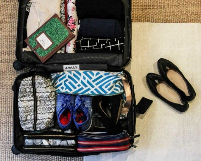 travel-packing-Less-Clothing-and-items-675x539 10 Packing Essentials Tips for Your Next Adventure Holiday