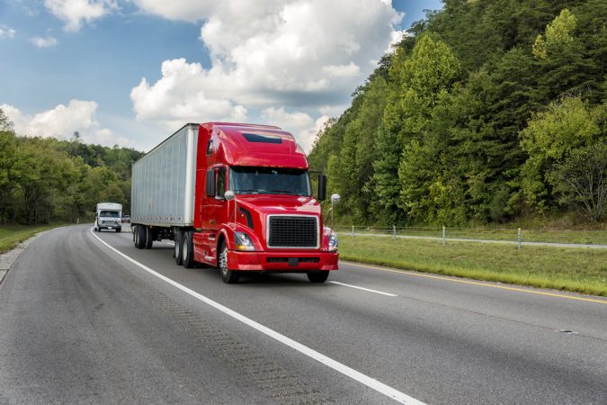 18 wheeler AdobeStock 70406277 1000px 15 Frightening 18-Wheeler Accident Statistics - 10