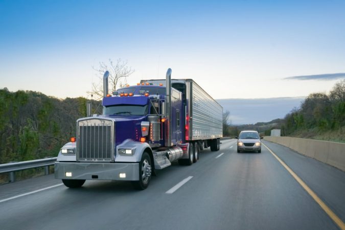 18 wheeler truck and a car 15 Frightening 18-Wheeler Accident Statistics - 17