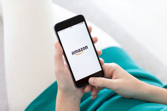 amazon-shopping-app-675x450 What Happens When Mobile Takes Over the Customer Journey?
