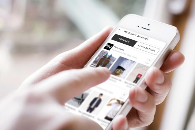 What Happens When Mobile Takes Over the Customer Journey? 2 mobile shopping apps What Happens When Mobile Takes Over the Customer Journey? - 2