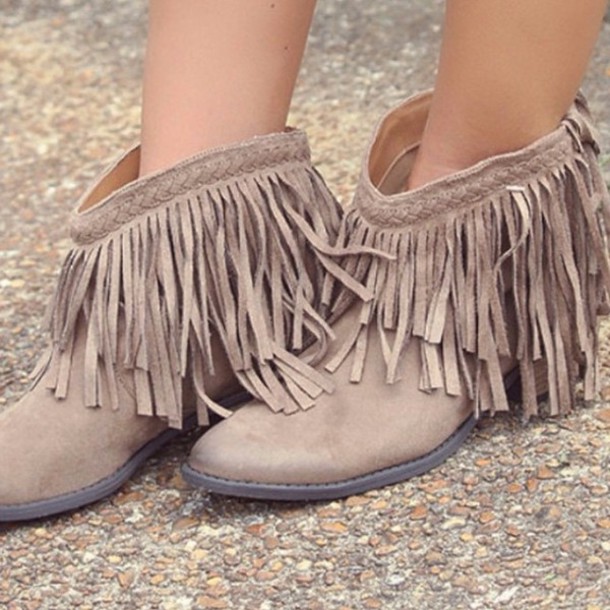 boho boots Top 7 Bohemian Fashion Trends for Fall-Winter - 42