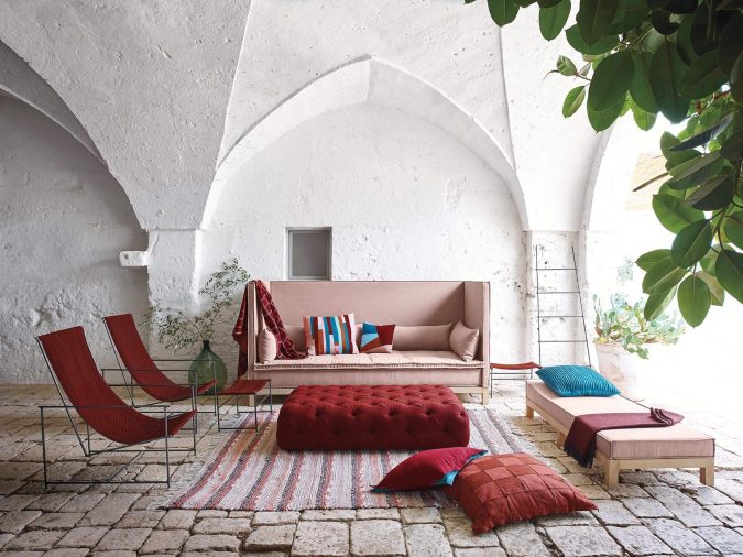 +45 Stellar Boho Interior Designs & Trends 31 boho home decor livingroom red +45 Stellar Boho Interior Designs & Trends - 31