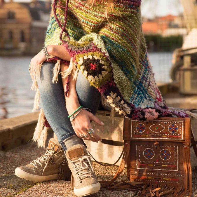 boho outfit bag Top 7 Bohemian Fashion Trends for Fall-Winter - 40