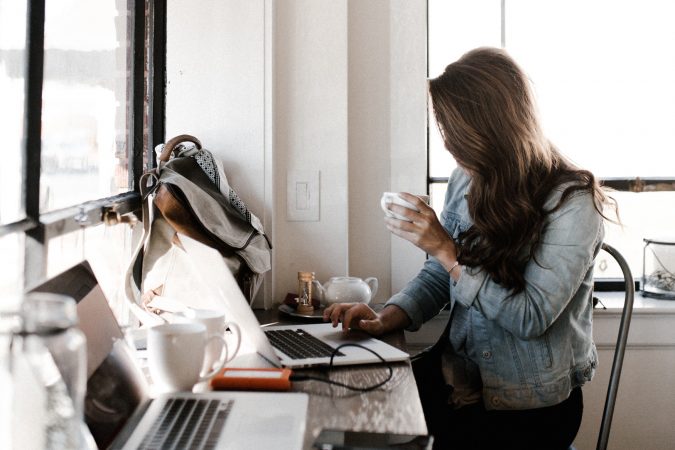 Top 10 Ways to Relax if You Are a College Freshman 2 laptop Top 10 Ways to Relax if You Are a College Freshman - 2