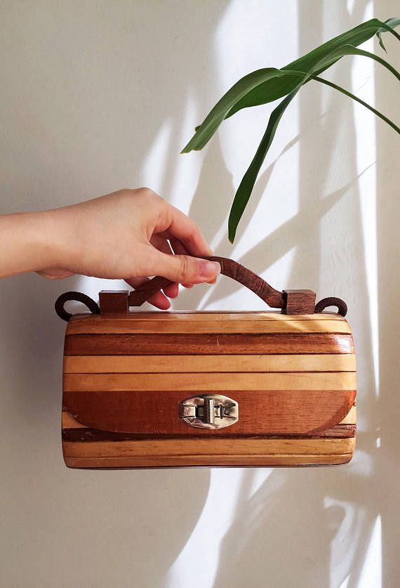 vintage boho chic wooden bag Top 7 Bohemian Fashion Trends for Fall-Winter - 38