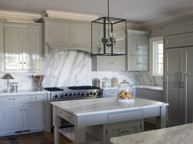kitchen decor marble backsplash and countertop 10 Outdated Kitchen Trends to Substitute - 5