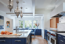 kitchen decor navy cabinets 10 Outdated Kitchen Trends to Substitute - 9