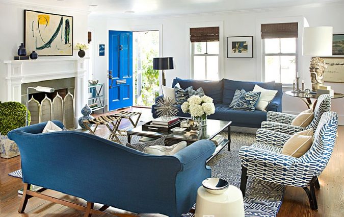 Raised Arm Chairs. Top 10 Ways to Make A House Look Bigger And More Spacious - 5
