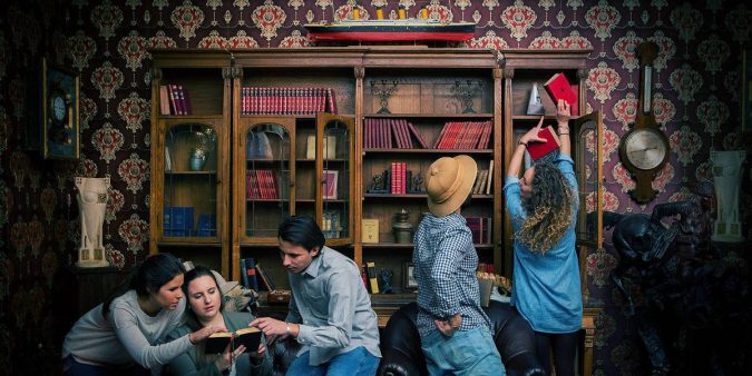 How Can I Make My Best Friend's Birthday Special? 3 Team Escape Room How Can I Make My Best Friend's Birthday Special? - 3