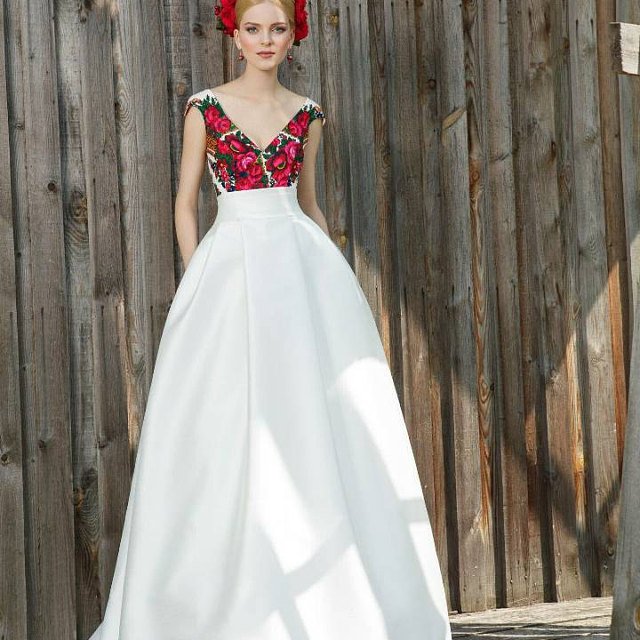 color floral 150+ Best Bridal Fashion Trends and Ideas for Fall/winter - 14