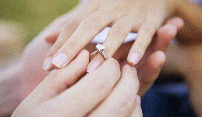 How to Pick The Perfect Ring for Your Engagement 8 diamond engagement ring How to Pick The Perfect Ring for Your Engagement - 8