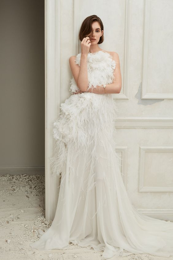 feathers 2019. 150+ Best Bridal Fashion Trends and Ideas for Fall/winter - 31