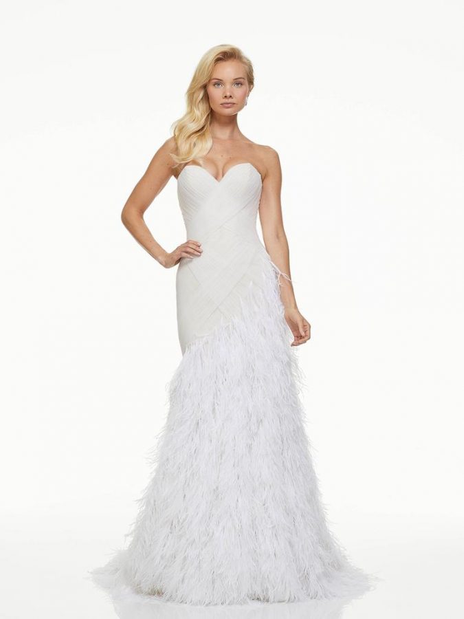 feathers.... 150+ Best Bridal Fashion Trends and Ideas for Fall/winter - 41