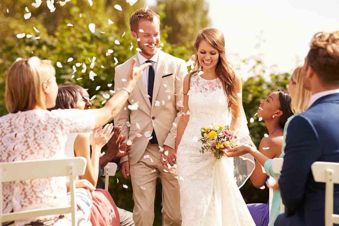 wedding 10+ Outdated Wedding Trends That Brides Should Avoid - 5