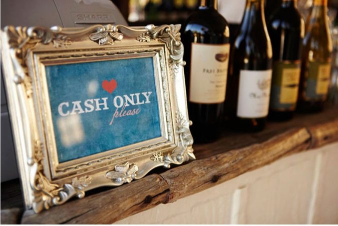wedding-cash-bar-1-675x452 10+ Outdated Wedding Trends to Avoid in 2022