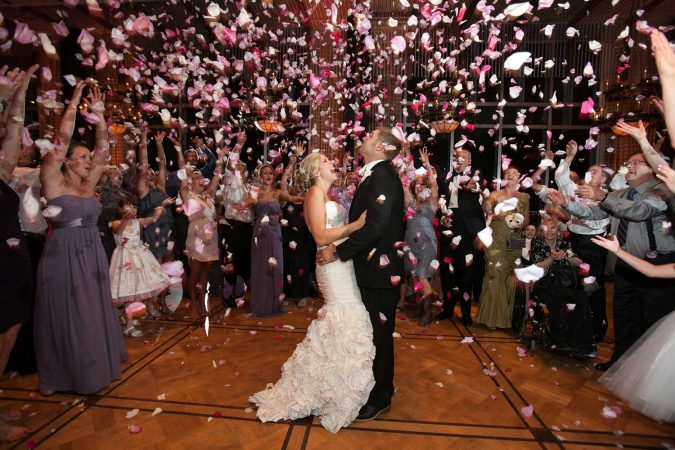 wedding dance 10+ Outdated Wedding Trends That Brides Should Avoid - 21